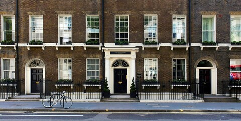 디 아카데미 - 스몰 럭셔리 호텔스 오브 더 월드