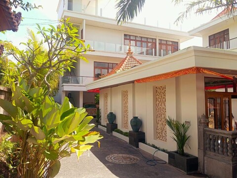 울루 펜트하우스