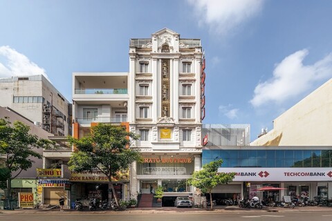 SAZI 에라토 호텔 - 프리 공항 셔틀 & 조식 포함