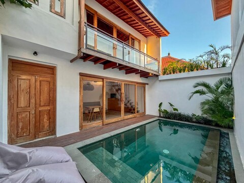 캠프바 2 바이 아가타