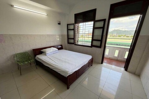 OYO 1296 Phu Loc Xuan Hotel, DANANG