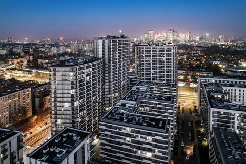 블리스카 볼라 타워 선 앤 스노우