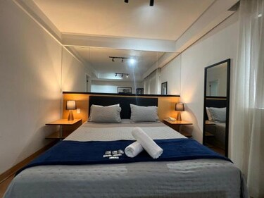 Flat Biena Ibirapuera UH902