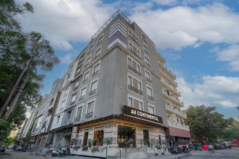 호텔 AK 컨티넨탈 암리차르 저스트 900미터 프롬 골든 템플