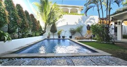 Chiku Villa