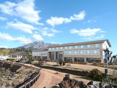 코쿠민슈쿠사 레인보우 사쿠라지마