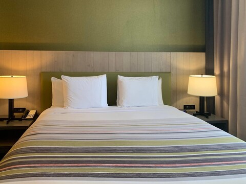 컨트리 인 & 스위트 바이 래디슨, 산 호세 인터내셔널 에어포트, 캘리포니아