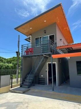 ILOVEHOLIDAY Pulutan Homestay