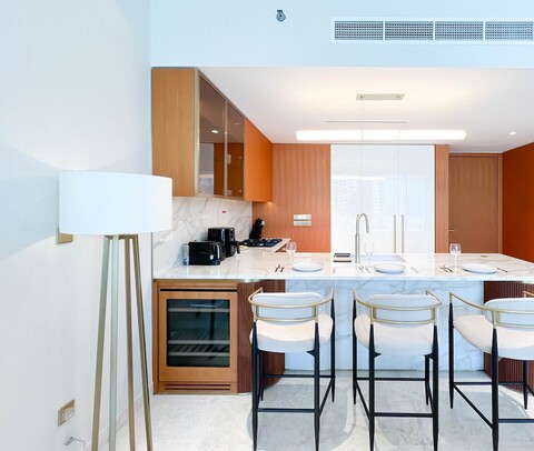 팜 주메이라 & 발코니의 럭셔리 비치프론트 1BR