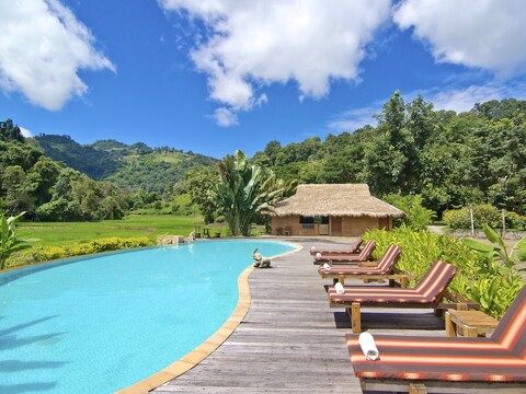 흐몽 힐트라이브 로지