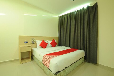 Dancenter Batu Caves Star Hotel
