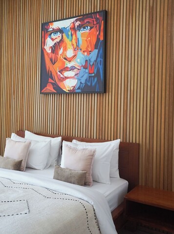 아로바 발리 베라와, 창구 by 산다라