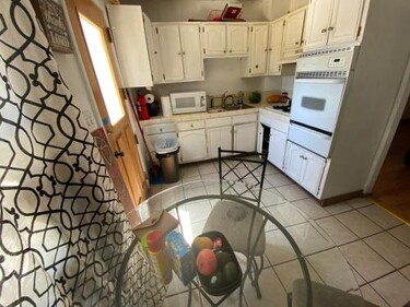 House Rooms & RV Rooms Near LAX