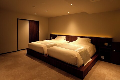 더 블레스 아와지