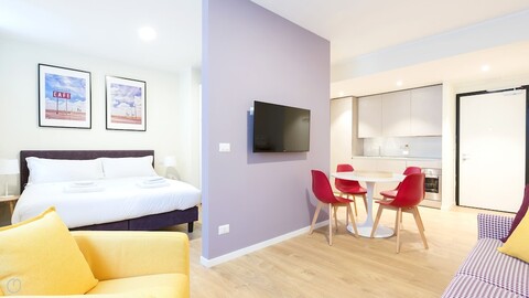 Mi-brgz1as 베르곤졸리 플레이스 - 베이스 A - 온 더 로드