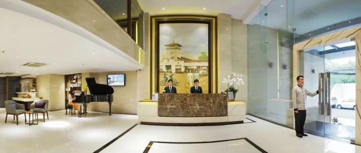 Adora Mira Hotel