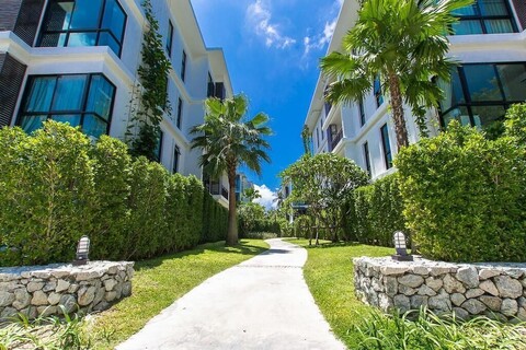 바다와 메인 스트리트에서 몇 걸음 거리, C140