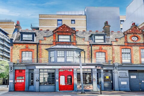 벨빌라 일퍼드 스테이션 호텔, 엘리자베스 라인에서 4분 거리