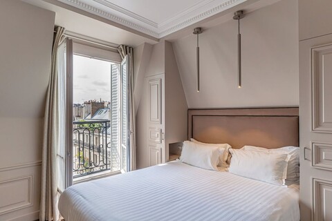 오텔 생루이 - 자르뎅 뒤 룩셈부르크