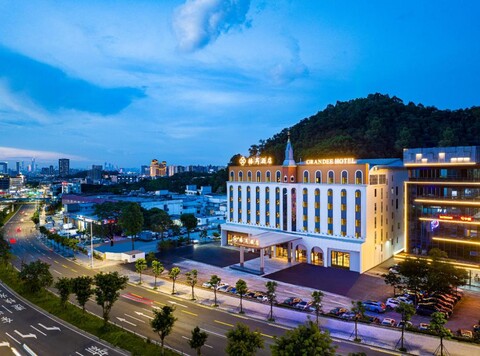 광저우 판위 창롱 그랜드 호텔