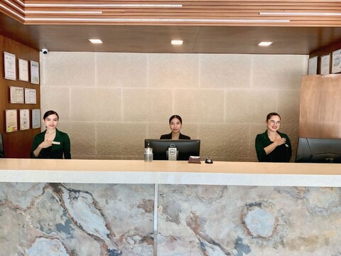 캐슬 피크 호텔