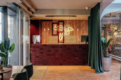 호텔 세티나 카사 데 라스 텔라스, 세비야