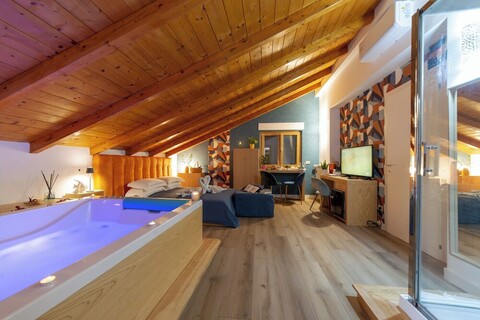 라 토레 델 노스트로모