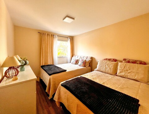 마르지날 피네이루스 SP 근처의 와이파이가 있는 넓은 아파트