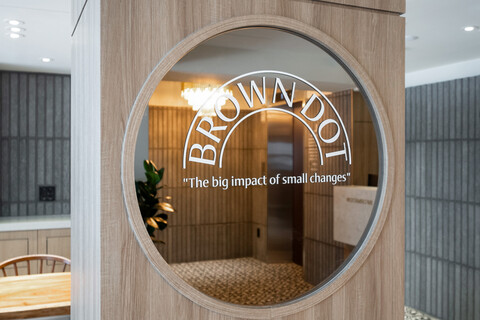 신촌 브라운도트 신촌점