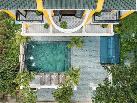 탐 콕 바빌론 호텔