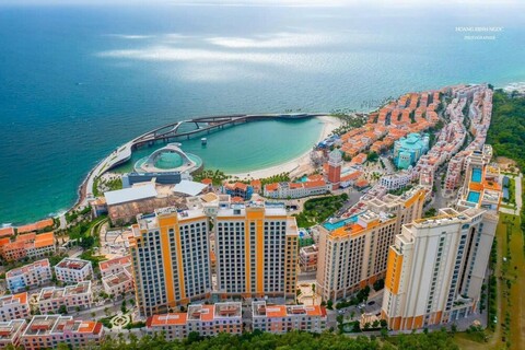 스카이웨이브 아파트먼트, 불꽃놀이의 기쁨