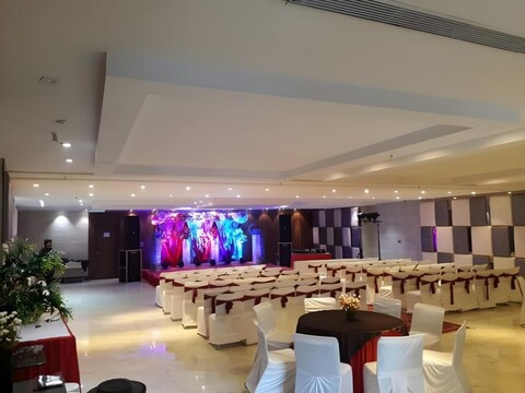 Hotel Rudra Vilas