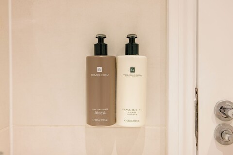 레스터 스퀘어 스튜디오