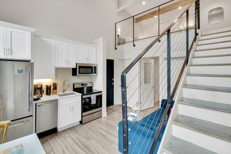 Modern 2BR loft near Frenchmen & French Quarter