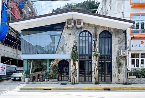 Rockinnest Boutique Hotel