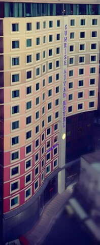 Sunrise Hotel