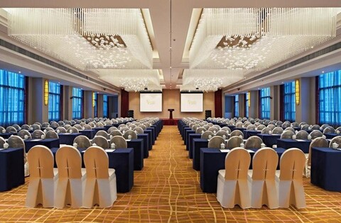 Beihai Hyatt Hotel (high-speed railway station store)