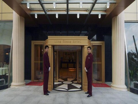 Shanghai Lingshang International Hotel Apartment (Hongqiao Songyuan Road)