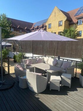 OneDouble room, one small double room, one en-suite studio room near to Wembley stadium