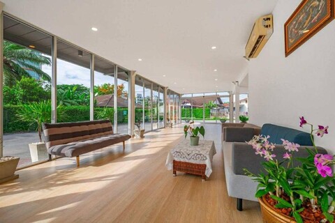 선셋 세레니티 좀티엔 리조트