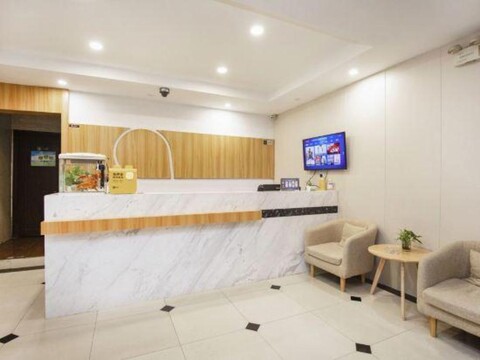 Yunchao Hotel (Maiyuqiao Subway Station)