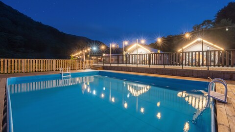 가평 산마을글램핑