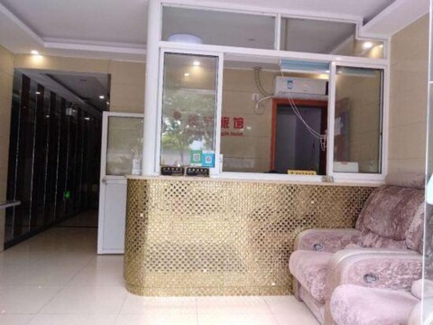 Fengjie County Hotel, Shanghai