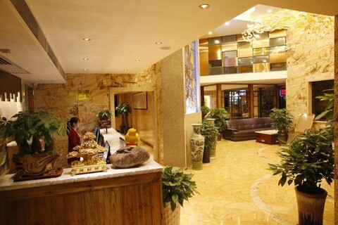 Tianmen Mountain Yuyuan Theme Hotel