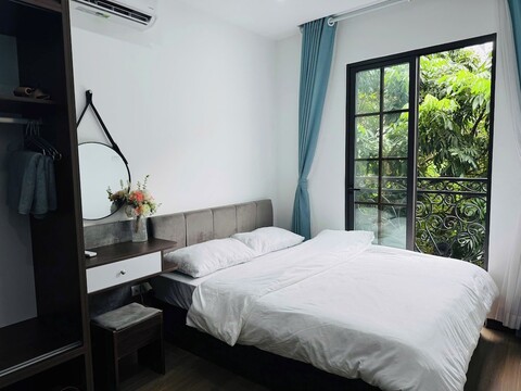 라이 홈 타이 호 하노이