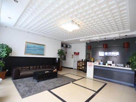 Jinyang Hotel (Changchun Hongqi Street, this has a mountain store)