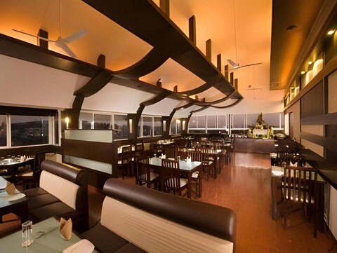 The Nines Business Hotel