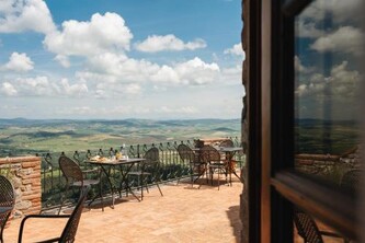 Rocca d'Orcia Suites and Villas