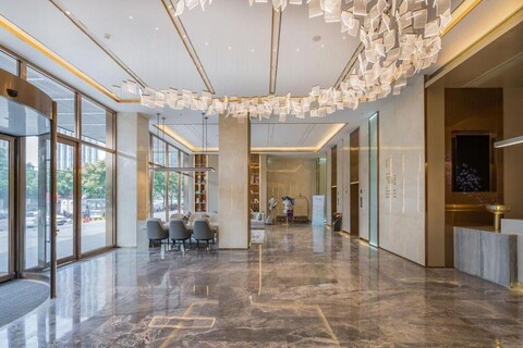 Lavande Hotel (Nanjing South Railway Station Jiulong Lake Subway Station)