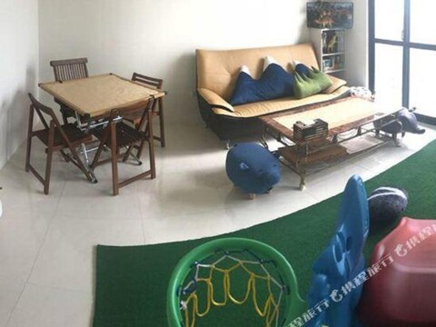 Living House